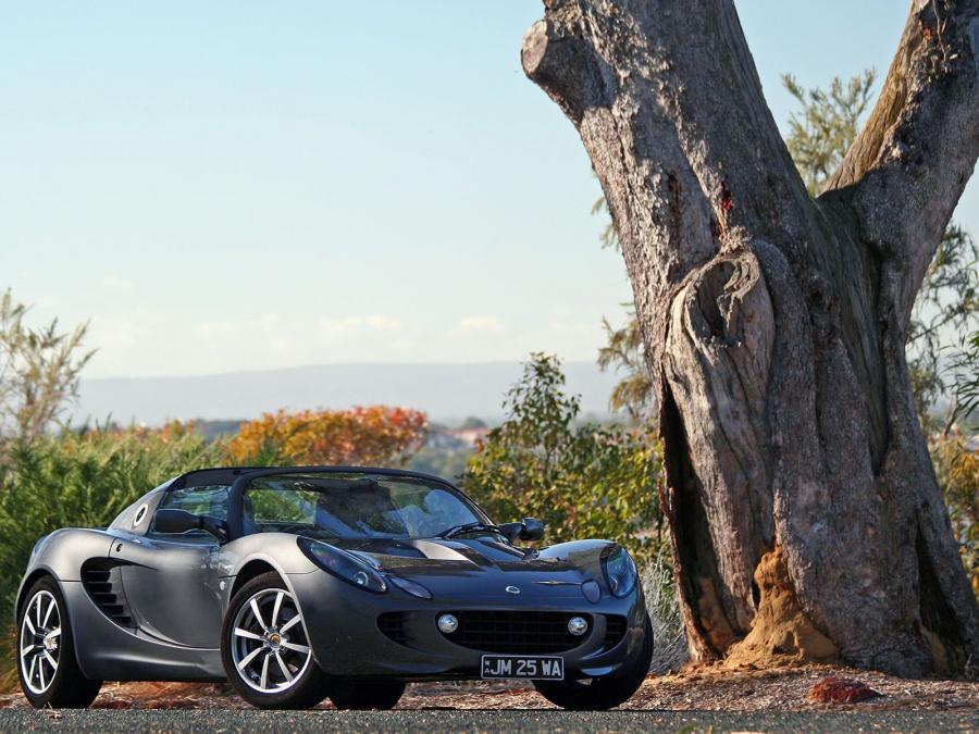  Lotus Elise 2000 года  (фото 17 из 31)